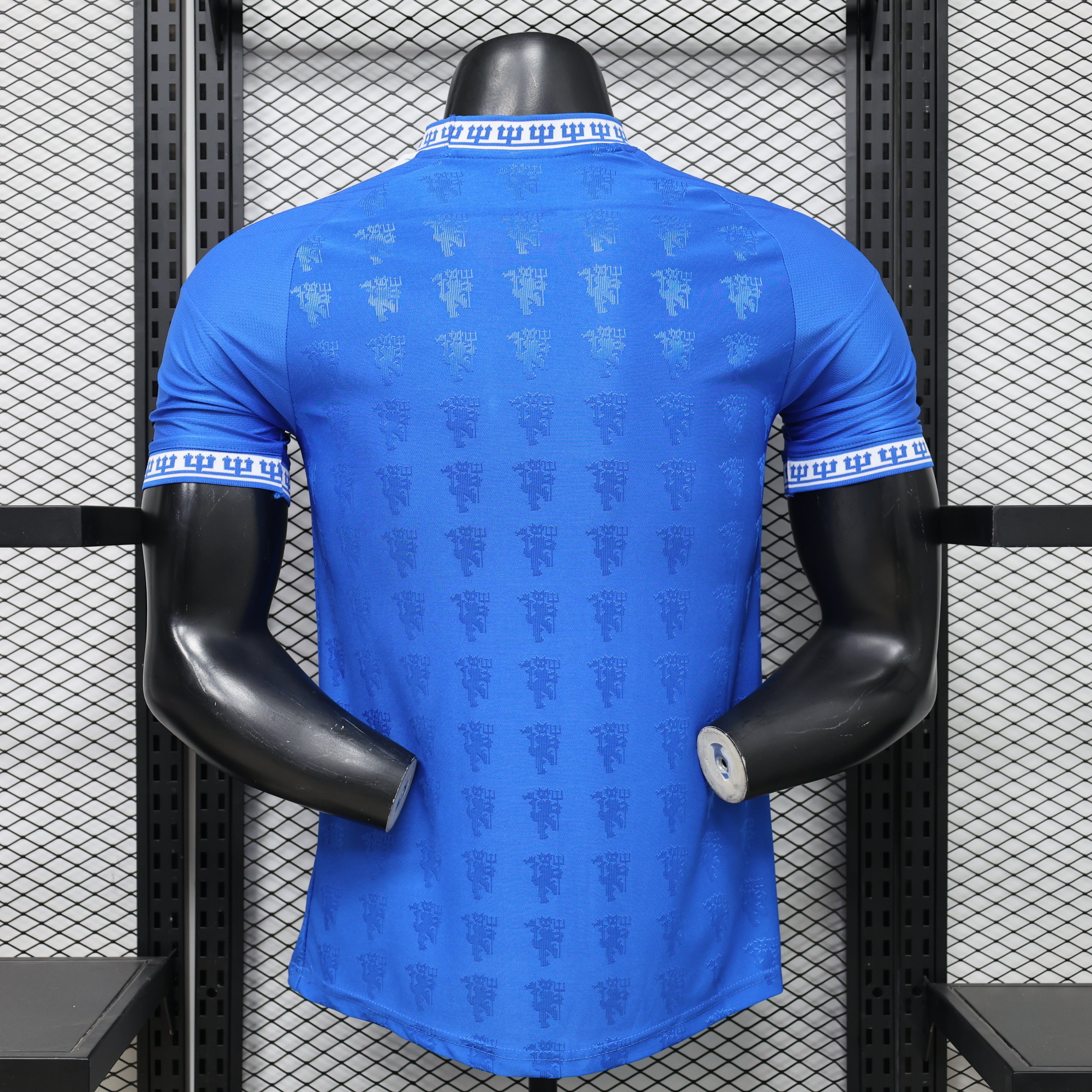 Maillot Manchester United concept 2026-27