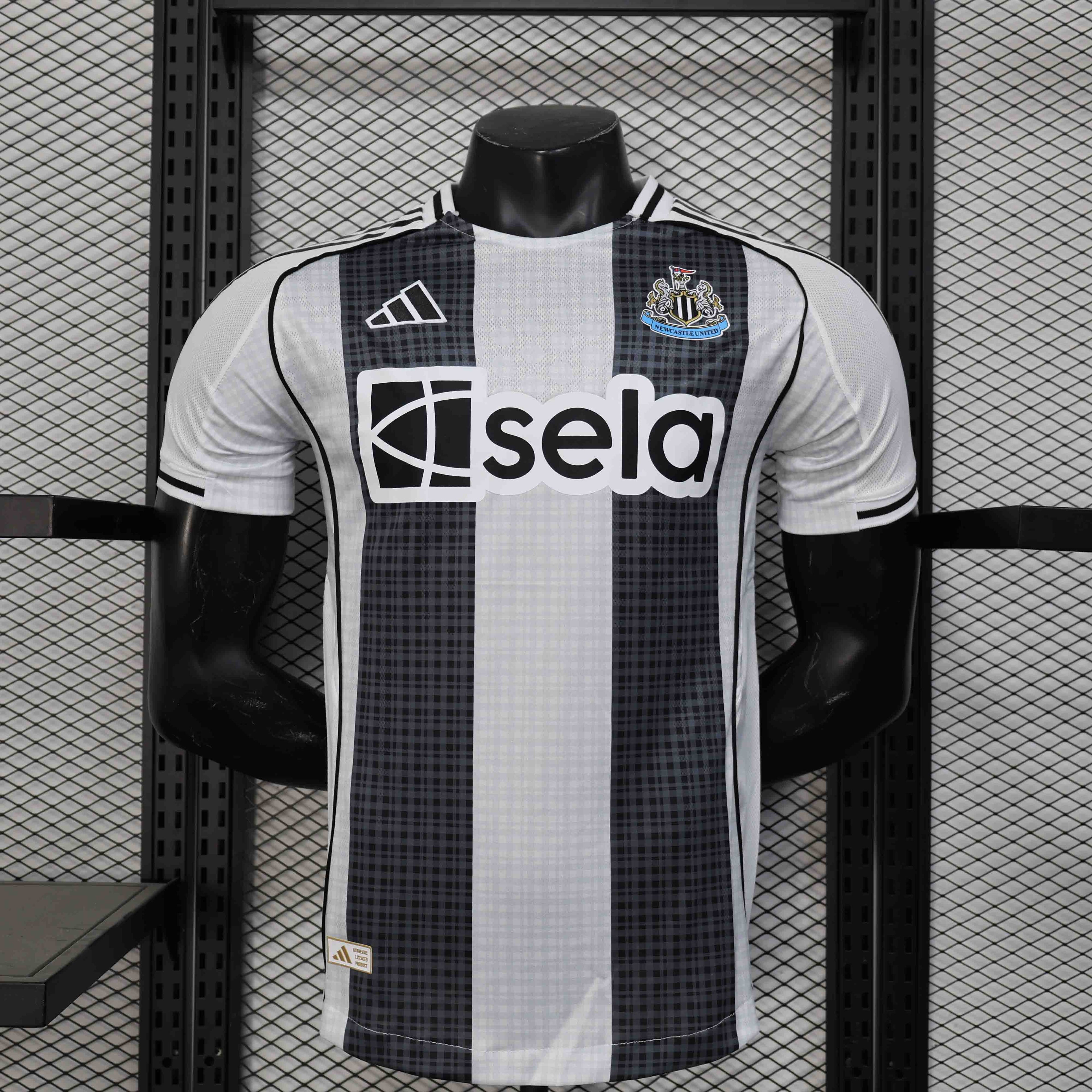 Maillot Newcastle 2025-26