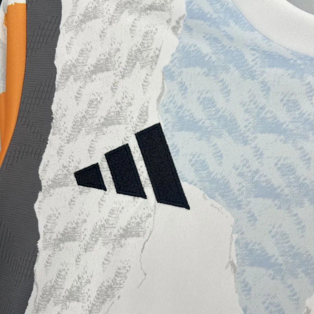 Maillot 24-25 Real Madrid