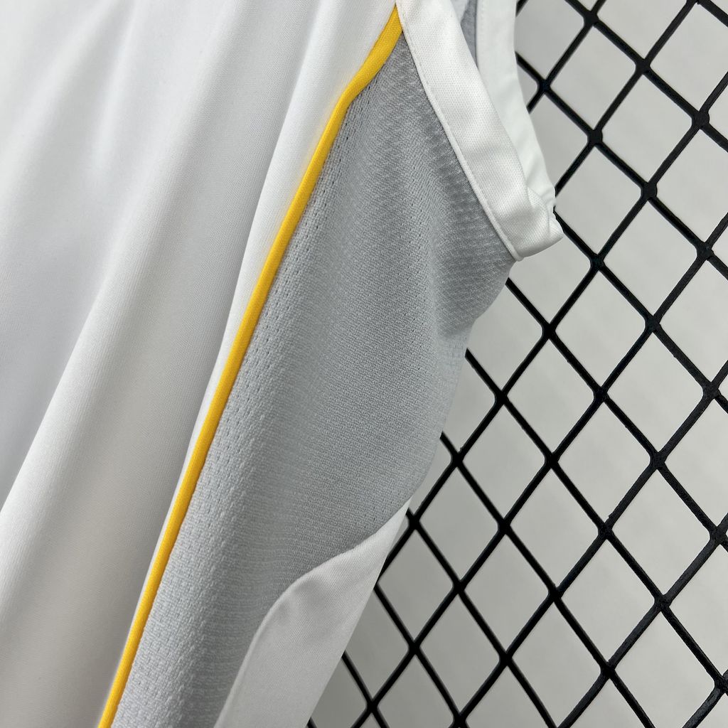 Maillot Real Madrid sans manches 2025-26