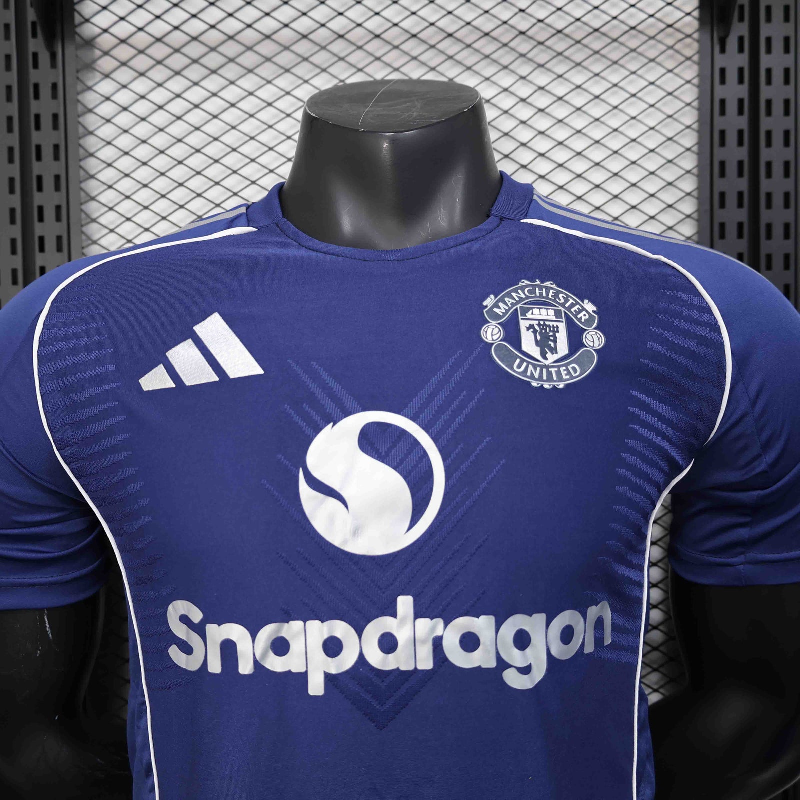 Maillot Manchester United concept 2025-26