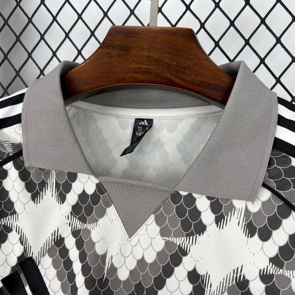 Maillot Bayern Munich concept 2025-26