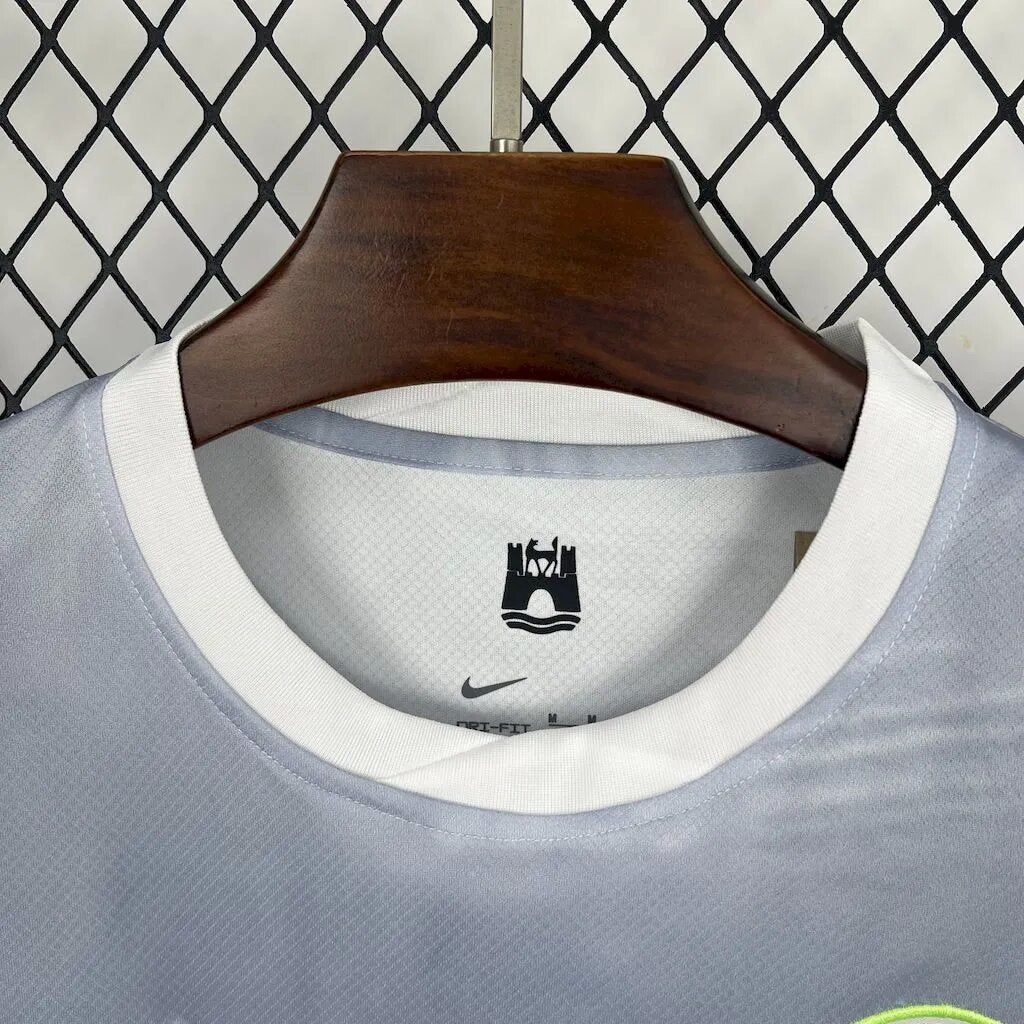 Maillot Wolfsburg extérieur 2025-26