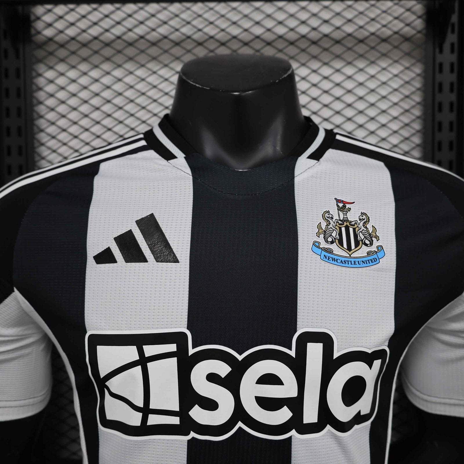 Maillot Newcastle 2024-25