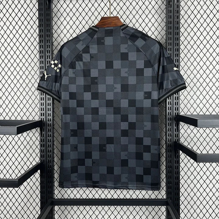 Maillot City  foot noir concept Louis Vuitton 2024 2025