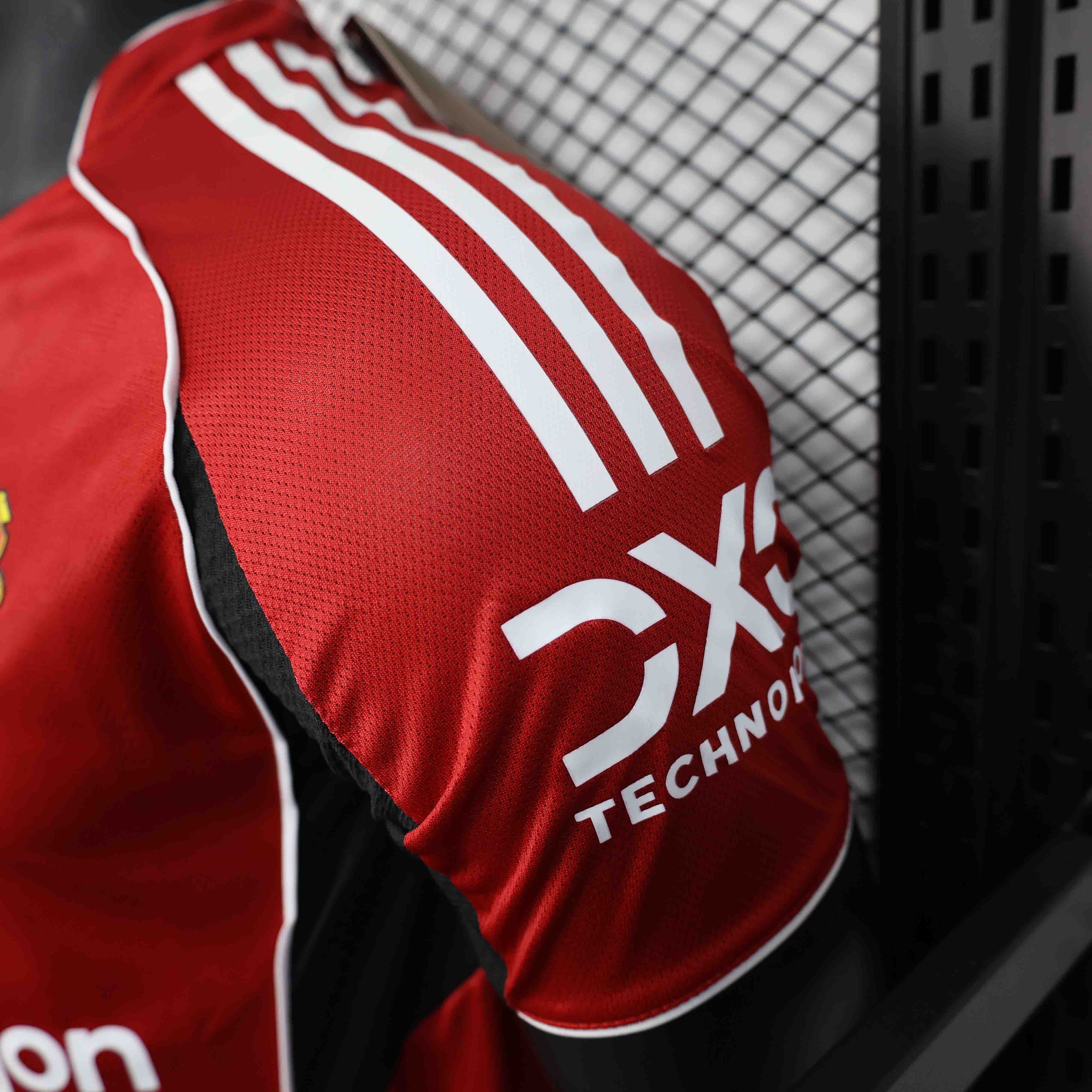 Maillot Manchester United 2025-26