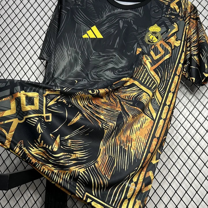 Maillot Real Madrid foot concept 2024 2025