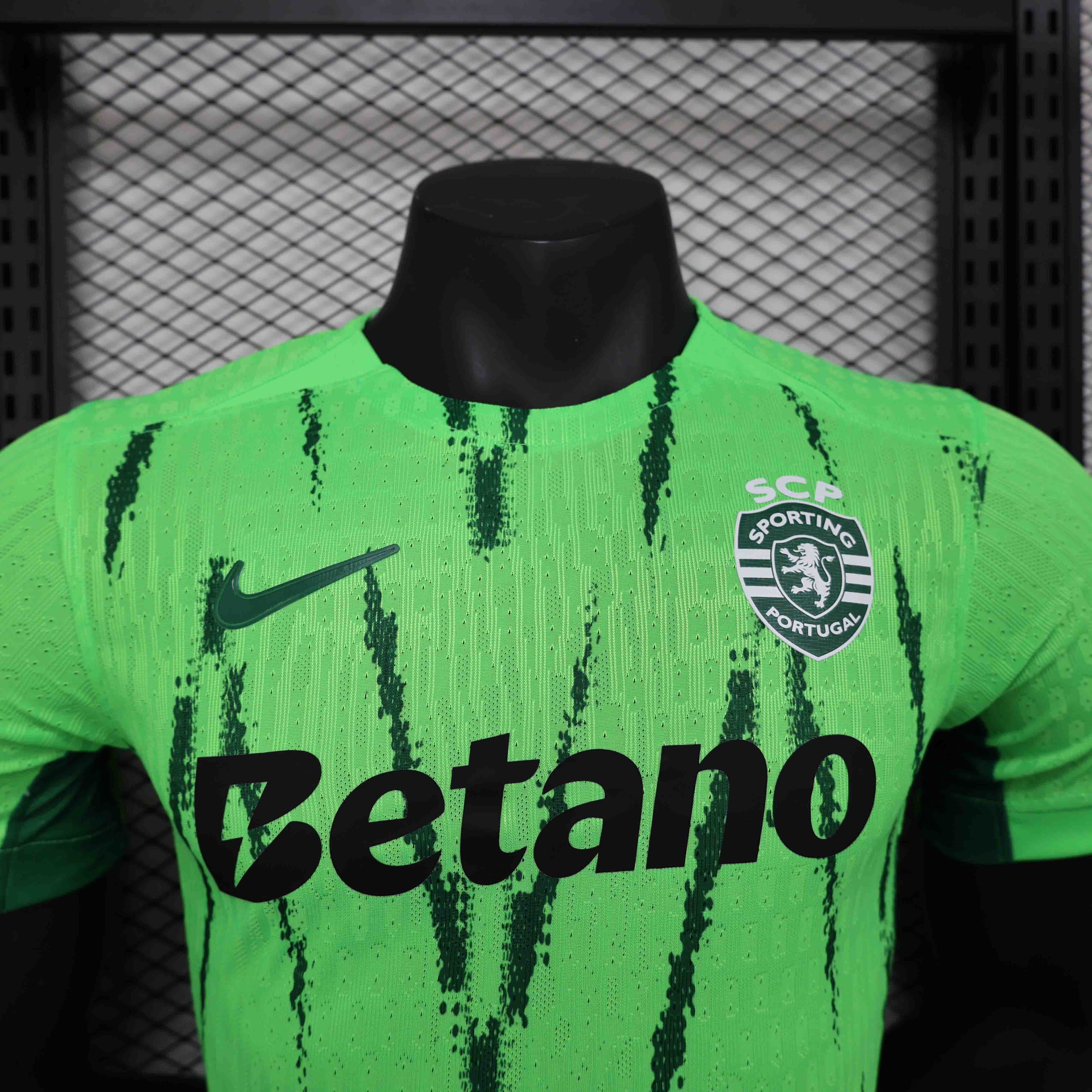 Maillot Sporting extérieur 2024-25
